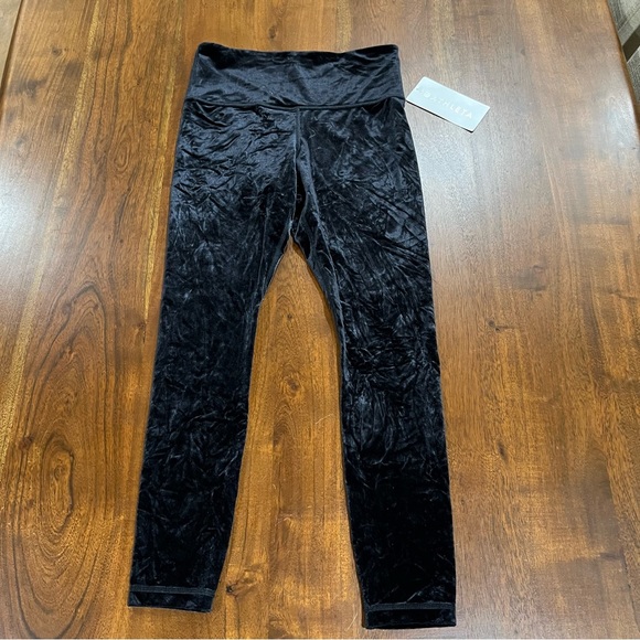 Athleta Elation Ultra High Rise Velvet Tight Legging Size Small Petite - Picture 3 of 10